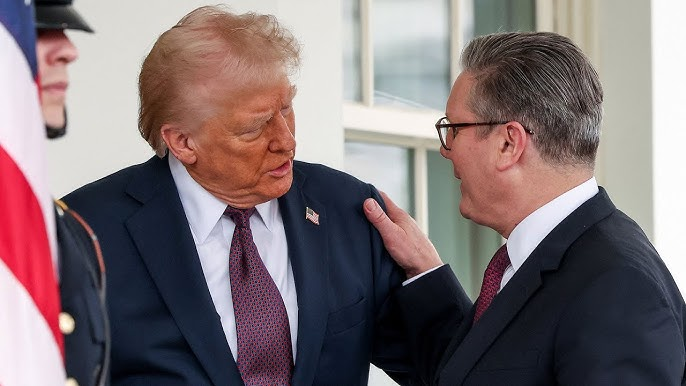 Donald Trump discute con un leader europeo: diplomazia e tensioni nella politica estera USA.