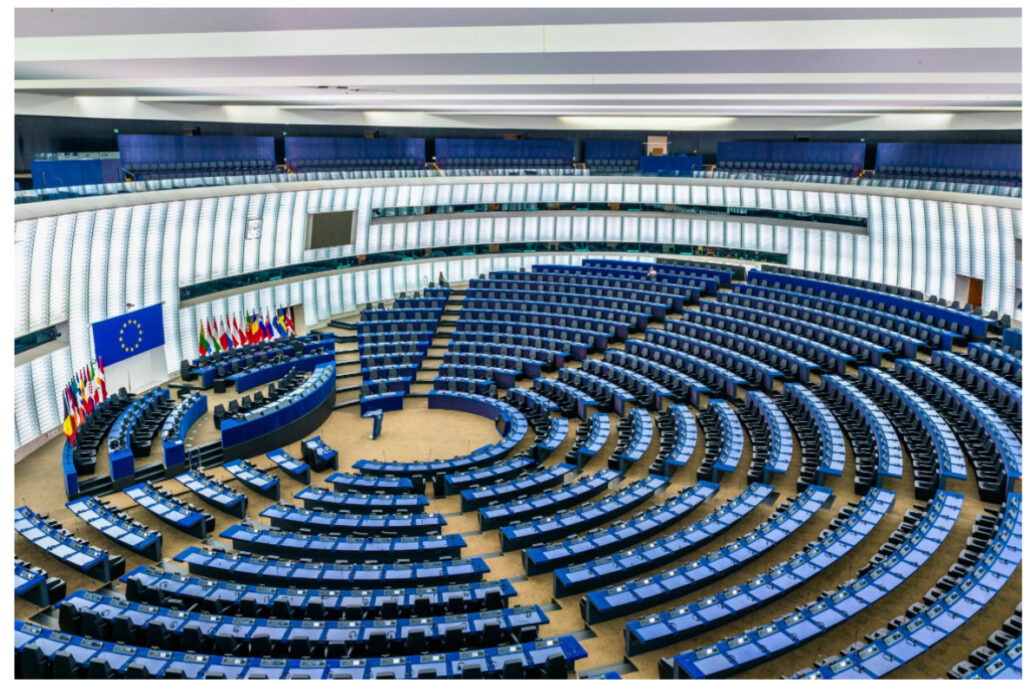 Il Parlamento europeo, simbolo della difficile integrazione tra gli Stati membri e dei limiti dell’Unione Europea attuale