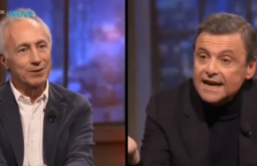 Marco Travaglio e Carlo Calenda durante un acceso confronto televisivo su temi politici e informativi in Italia