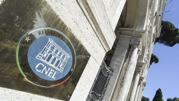 "Sede del CNEL, Consiglio Nazionale dell'Economia e del Lavoro, istituzione italiana dedicata al mercato del lavoro e alle politiche sociali