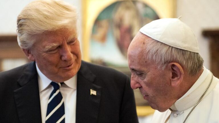 Donald Trump e Papa Francesco a colloquio