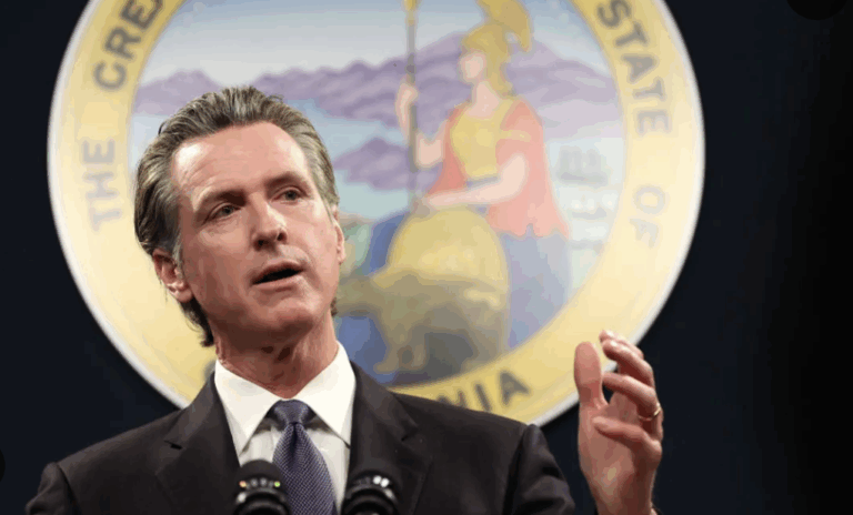 Gavin Newsom, governatore della California, simbolo della svolta pragmatica della sinistra verso il centro politico negli Stati Uniti